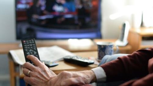 تماشای بیش از اندازه تلویزیون مغز را كند می كند