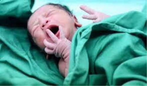 زایمان طبیعی بهتر است یا سزارین؟