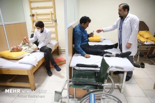 فیزیوتراپی چگونه به درمان بیماری ها کمک می کند