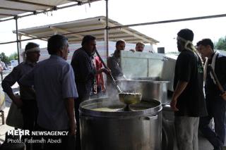 توجه به نكات بهداشتی غذاهای نذری و ظروف یك بار مصرف